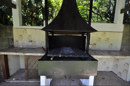 Casa à venda com 999m², 3 quartos e 8 vagasChurrasqueira