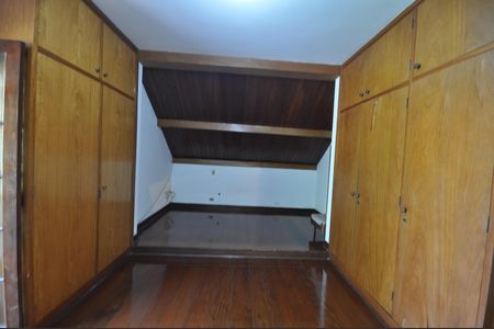 Casa à venda com 999m², 3 quartos e 8 vagasSuíte 2