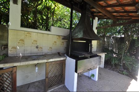 Casa à venda com 999m², 3 quartos e 8 vagasChurrasqueira