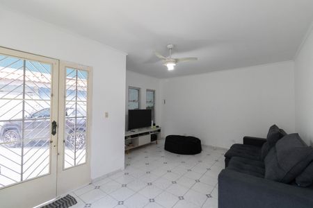 Sala de casa à venda com 3 quartos, 252m² em Vila Jacuí, São Paulo