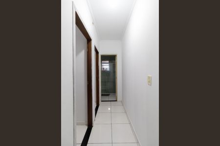 Casa à venda com 252m², 3 quartos e 4 vagas Casa à venda com 252m², 3 quartos e 4 vagasCorredor