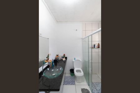 Casa à venda com 252m², 3 quartos e 4 vagas Casa à venda com 252m², 3 quartos e 4 vagasBanheiro Suíte