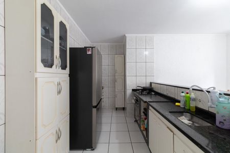 Casa à venda com 252m², 3 quartos e 4 vagas Casa à venda com 252m², 3 quartos e 4 vagasCozinha e Sala de Jantar