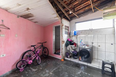 Casa à venda com 252m², 3 quartos e 4 vagas Casa à venda com 252m², 3 quartos e 4 vagasÁrea de Serviço