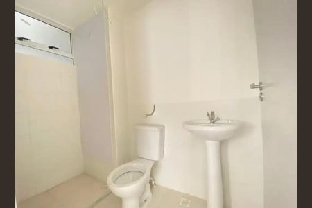 Banheiro Social de apartamento para alugar com 2 quartos, 47m² em Jardim Alvorada, Nova Iguaçu