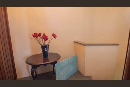 Hall de casa para alugar com 6 quartos, 600m² em Vila Maria Alta, São Paulo