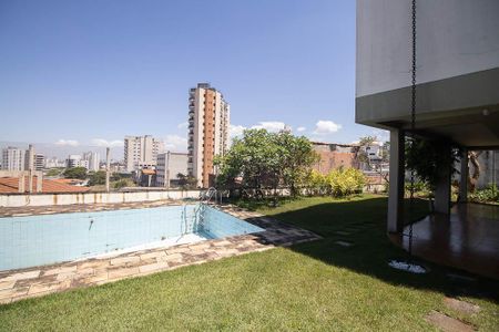 Casa à venda com 600m², 6 quartos e 10 vagasPiscina