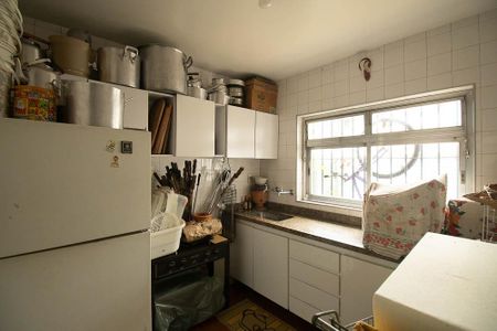 Casa à venda com 600m², 6 quartos e 10 vagasCozinha 2