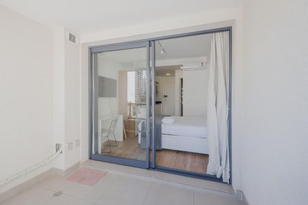 Studio para alugar com 25m², 1 quarto e sem vagaVaranda