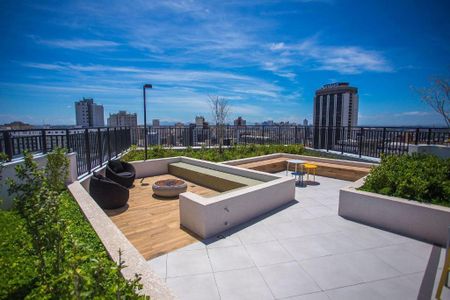 Studio para alugar com 18m², 1 quarto e sem vaga Studio para alugar com 18m², 1 quarto e sem vagaTerraço