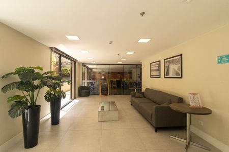 Studio para alugar com 18m², 1 quarto e sem vaga Studio para alugar com 18m², 1 quarto e sem vagaHall social