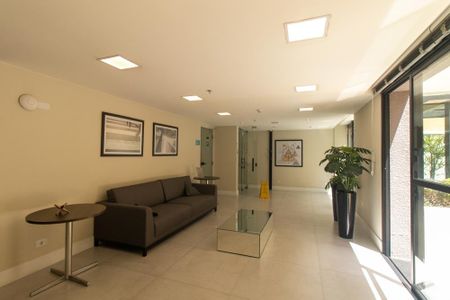 Studio para alugar com 18m², 1 quarto e sem vaga Studio para alugar com 18m², 1 quarto e sem vagaHall social