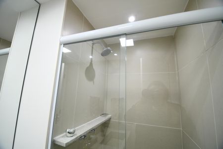 Apartamento à venda com 56m², 2 quartos e 1 vagaBanheiro Social