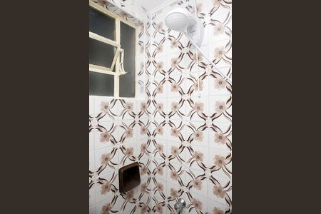 Apartamento para alugar com 68m², 2 quartos e sem vagaBanheiro