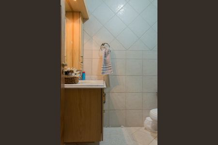 Casa à venda com 414m², 4 quartos e 6 vagasBanheiro da Suíte 3