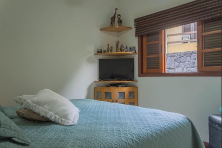 Casa à venda com 414m², 4 quartos e 6 vagasSuíte 1