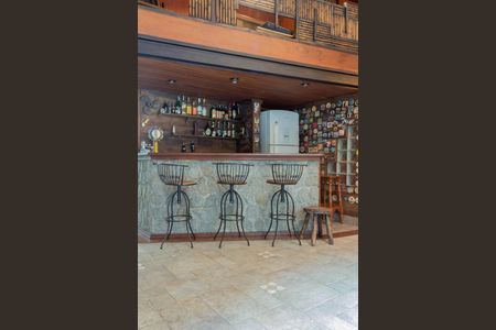 Casa à venda com 414m², 4 quartos e 6 vagasEspaço Gourmet