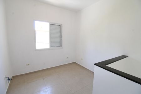 Sala 2 de casa de condomínio para alugar com 2 quartos, 84m² em Chácaras São José, São José dos Campos