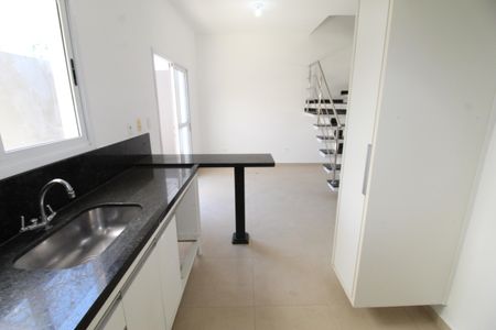Casa de condomínio para alugar com 84m², 2 quartos e 2 vagasCozinha