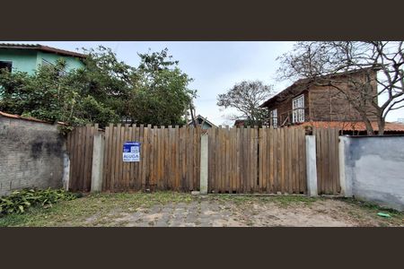 Casa para alugar com 30m², 1 quarto e 2 vagasFachada