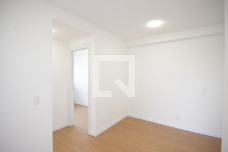 Apartamento à venda com 40m², 2 quartos e sem vaga Apartamento à venda com 40m², 2 quartos e sem vagaSala