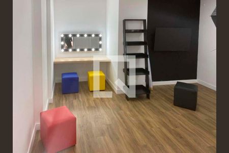 Apartamento à venda com 40m², 2 quartos e sem vaga Apartamento à venda com 40m², 2 quartos e sem vagaÁrea externa