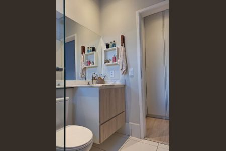 Casa de condomínio à venda com 95m², 3 quartos e 2 vagas Casa de condomínio à venda com 95m², 3 quartos e 2 vagasBanheiro