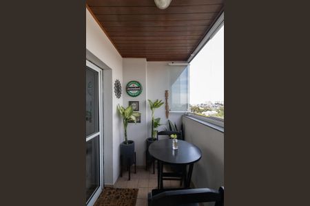 Varanda Sala de apartamento à venda com 2 quartos, 57m² em Vila Robertina, São Paulo