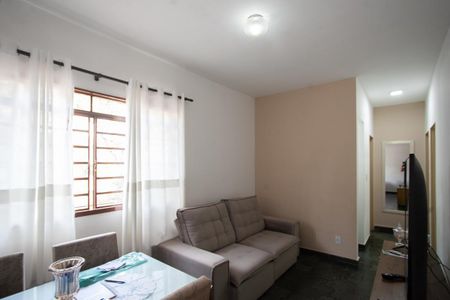 Apartamento à venda com 56m², 3 quartos e 1 vagaSala