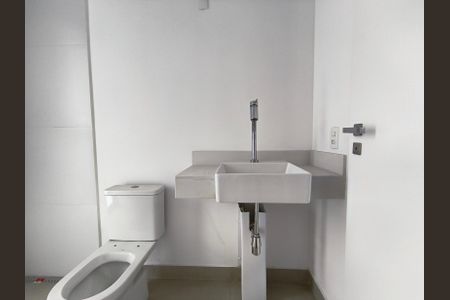 Apartamento à venda com 154m², 3 quartos e 2 vagasBanheiro da Suíte 3