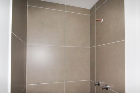 Apartamento à venda com 120m², 3 quartos e 2 vagas Apartamento à venda com 120m², 3 quartos e 2 vagasBanheiro da Suíte 3