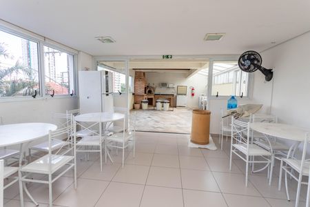Apartamento à venda com 50m², 2 quartos e 1 vaga Apartamento à venda com 50m², 2 quartos e 1 vagaÁrea comum - Churrasqueira