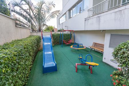 Apartamento à venda com 50m², 2 quartos e 1 vaga Apartamento à venda com 50m², 2 quartos e 1 vagaÁrea comum - Playground