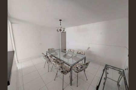 Casa à venda com 3 quartos, 169m² em Vila Scarpelli, Santo André