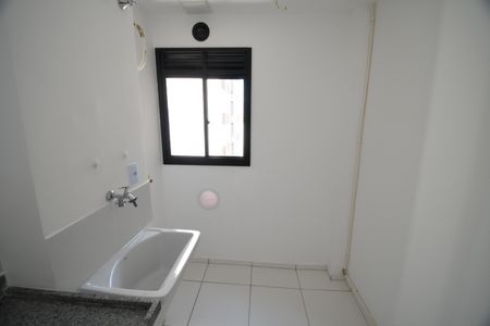 Apartamento à venda com 64m², 3 quartos e 1 vagaÁrea de Serviço