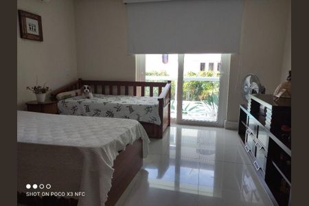 Casa à venda com 4 quartos, 582m² em Itaipu, Niterói