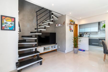 Sala de Estar de casa de condomínio para alugar com 3 quartos, 80m² em Sítio do Mandaqui, São Paulo