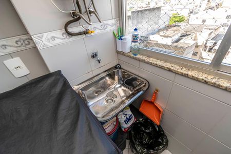 Apartamento à venda com 68m², 3 quartos e 1 vagaÁrea de Serviço