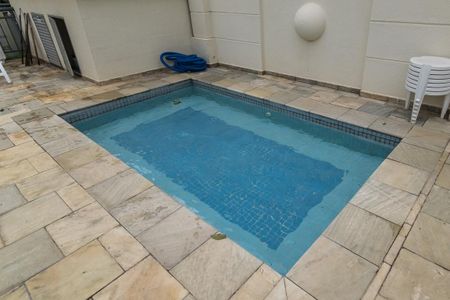 Apartamento à venda com 68m², 3 quartos e 1 vagaÁrea comum - Piscina infantil