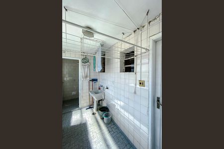 Apartamento à venda com 112m², 3 quartos e 1 vagaÁrea de Serviço