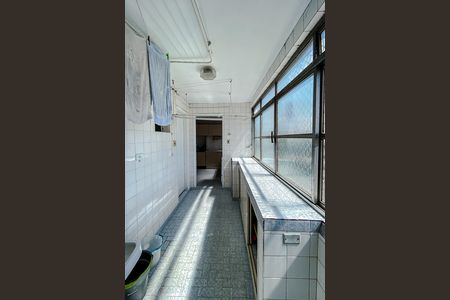 Apartamento à venda com 112m², 3 quartos e 1 vagaÁrea de Serviço