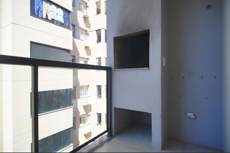 Vista da Sala de apartamento à venda com 2 quartos, 100m² em Vila Nova, Novo Hamburgo