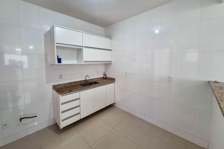 Casa de condomínio para alugar com 98m², 2 quartos e 1 vagaCozinha