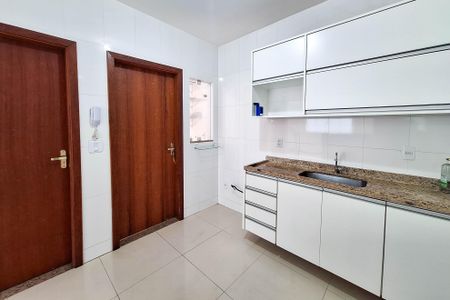 Casa de condomínio para alugar com 98m², 2 quartos e 1 vagaCozinha