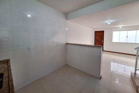Casa de condomínio para alugar com 98m², 2 quartos e 1 vagaCozinha
