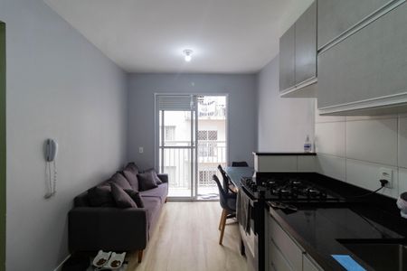 Apartamento à venda com 32m², 2 quartos e sem vaga Apartamento à venda com 32m², 2 quartos e sem vagaSala