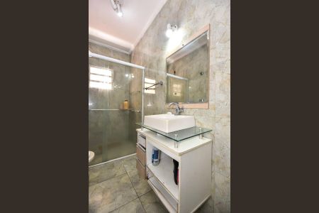 Casa à venda com 86m², 3 quartos e 3 vagasBanheiro