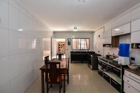 Casa à venda com 86m², 3 quartos e 3 vagasCozinha