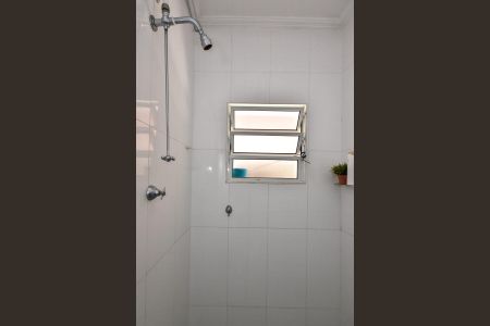 Casa à venda com 86m², 3 quartos e 3 vagasChuveiro da Suíte