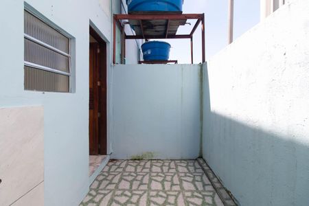 Casa de condomínio à venda com 50m², 2 quartos e 1 vagaÁrea de Serviço